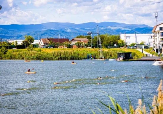 CNN: Tot mai mulți americani se mută în Europa Centrală și de Est. România, una dintre țările care atrag tot mai mult