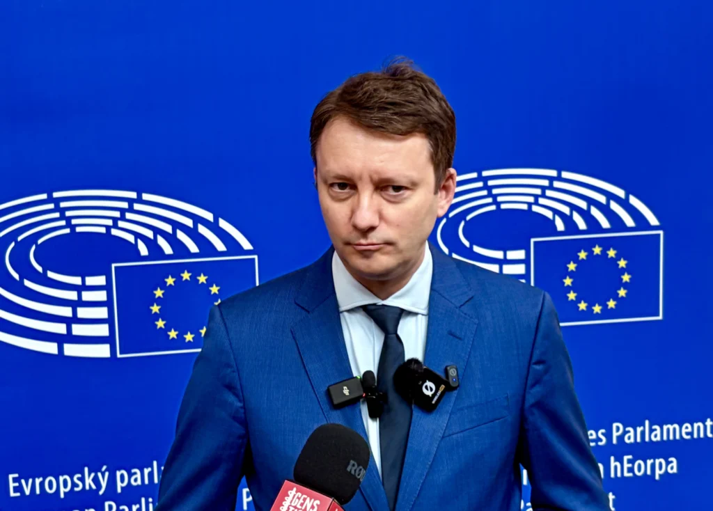 Vagon cu Grindeanu, locomotivă cu Bolojan