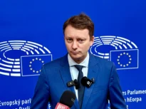 Europarlamentarul liberal Siegfried Mureșan susține că PSD se întoarce la retorica lui Liviu Dragnea și va avea din nou probleme de credibilitate în politica europeană