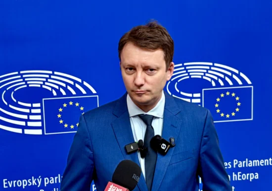 Vagon cu Grindeanu, locomotivă cu Bolojan