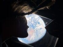 Trăim o perioadă incredibil de ciudată: Suntem martori simultan la ce e mai bun și ce e mai rău în lume