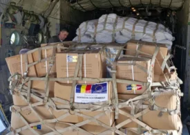 România trimite ajutoare în Libanul bombardat. Ce a scos Bolojan din rezerve