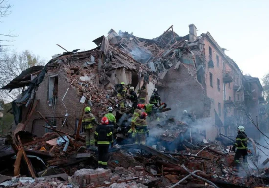 <span style="color:#990000;">Ziua 1522</span> Rușii au atacat cu 666 de rachete și drone, fragmente au căzut în România. Spaimă la Moscova: Ucraina lovește până în Urali (Video)