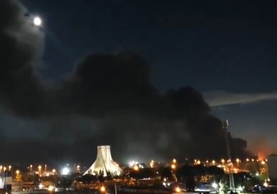 <span style="color:#990000;">LIVE</span> Trump anunță că termenul limită de marți pentru încheierea unui acord cu Iranul este final. Atac la cel mai mare zăcământ de gaze din lume. Doi comandanți ai Gardienilor Revoluției eliminați