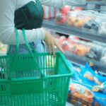 Alimentele s-au scumpit deja cu 10%, iar consumul a scăzut cu până la 4%. După Paște, prețurile ar putea crește din nou