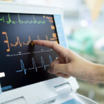 Ecografia cardiacă vs. EKG: care este diferența și când ai nevoie de fiecare?