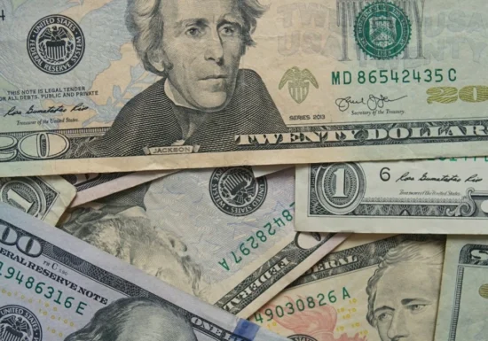 Pași simpli pentru a-ți organiza bugetul lunar cu profitpoint.ro