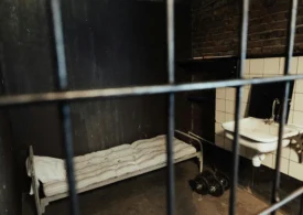 Europa face pași înapoi: reapar abuzurile în detenție, iar închisorile devin supraaglomerate