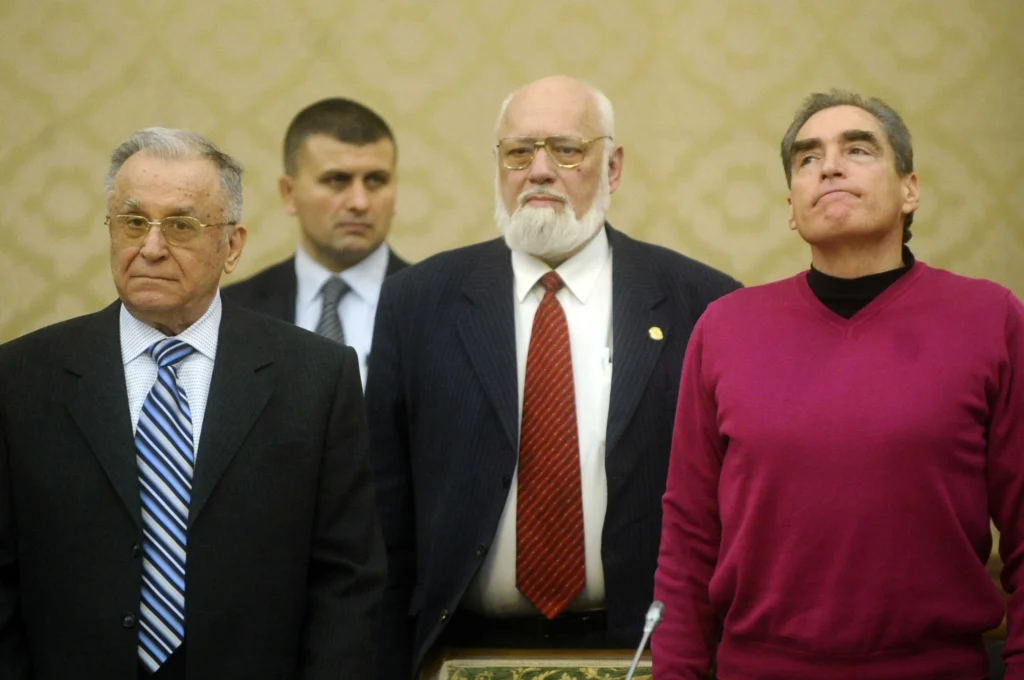 ion iliescu petre roman gelu voican voiculescu