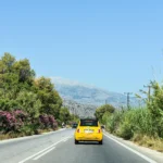 Noi reguli pentru șoferi în Grecia. Ce trebuie să ai obligatoriu în mașină dacă mergi în vacanță