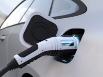 Înmatriculările de mașini electrice și hibrid au explodat după scumpirea carburanților. Cele mai vândute mărci și modele în România