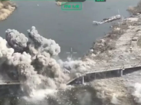 Premieră: Dronele britanice au distrus un pod, după o greșeală stupidă a rușilor (Video)