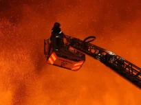 Ziua 1514 Bloc lovit de dronă (Video). O tânără l-a criticat deschis pe Putin. Rușii plănuiesc 7 atacuri aeriene de proporții pe lună. Armata ucraineană: Îi distrugem