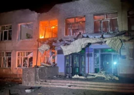 <span style="color:#990000;">Ziua 1516</span> Kievul lovește o fabrică de drone din Rusia și porturi petroliere. Zelenski avertizează: sancțiunile relaxate alimentează războiul