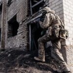 Ziua 1505 Ucraina atacă un depozit de petrol și ultimul feribot în Crimeea. Rusia plănuiește ceva lângă Transnistria. Amenințare pentru țările baltice. Hackerii ruși spionează prin Wi-Fi