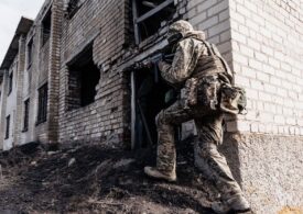 Ziua 1505 Ucraina atacă un depozit de petrol și ultimul feribot în Crimeea. Le distruge rușilor și un sistem Tor-M2 de 25 de milioane de dolari. Amenințare pentru țările baltice. Hackerii ruși spionează prin Wi-Fi