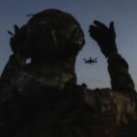 Ziua 1502 Aliați ai Ucrainei îi cer să oprească atacurile asupra rafinăriilor rusești. Ofițeri de recrutare, atacați de ucraineni. Cenzura îi dăunează lui Putin