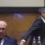 Fotografie din haosul politic – ce ar putea urma
