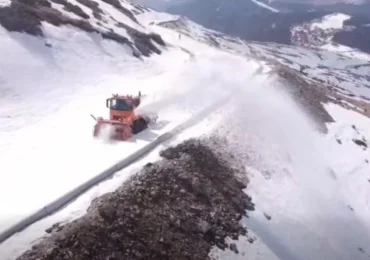 Transalpina se închide de astăzi. Ce trebuie să știe șoferii care vor să ajungă la munte