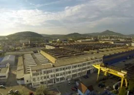 O fabrică din Bistrița-Năsăud dă afară 500 de angajați. Lovitură grea pentru economia locală