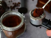 Oamenii de știință au descoperit o proprietate neașteptată și foarte utilă a zațului de cafea