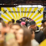Mii de români au primit sfaturi financiare la Peronul Financiar, înainte de plecarea în mini-vacanța de 1 Mai