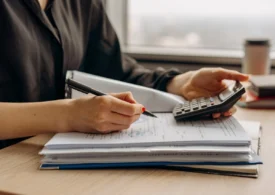 Companiile fără angajați: cum generează valoare și susțin economia prin noi locuri de muncă