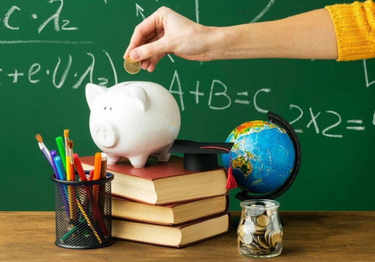 Educația financiară practică: 5 abilități esențiale care te salvează în situații neprevăzute