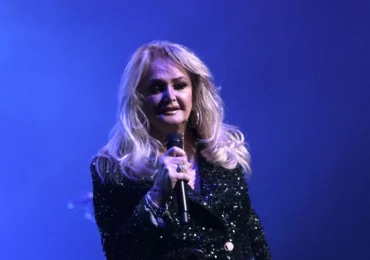 Cântăreața Bonnie Tyler a fost plasată în comă indusă
