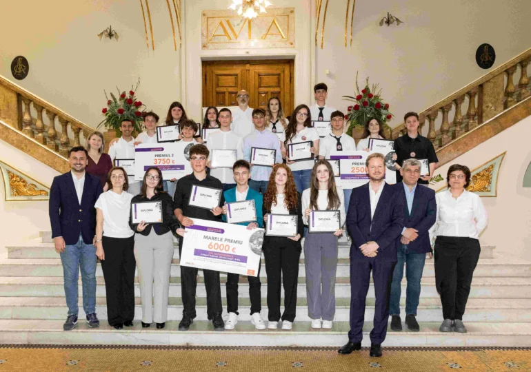 Peste zece mii de liceeni la Caravana de Educație Financiară, un proiect derulat de ING Bank România și FNaP ProEdu în toată țara