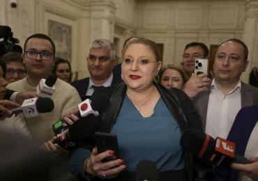 Șoșoacă inițiază suspendarea lui Nicușor Dan. Ce șanse are