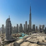 Emiratele Arabe interceptează rachete lansate din Iran. Alertă de raid aerian la Dubai