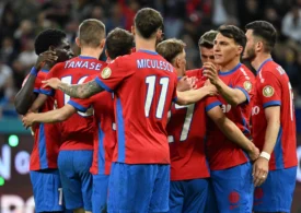 FCSB anunță că și-a găsit "punct fix" la mijlocul terenului: Jucătorul care a câștigat locul de titular