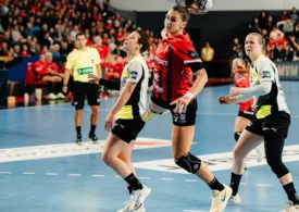 Gloria Bistrița și SCM Râmnicu Vâlcea vor juca finala Cupei României la handbal feminin