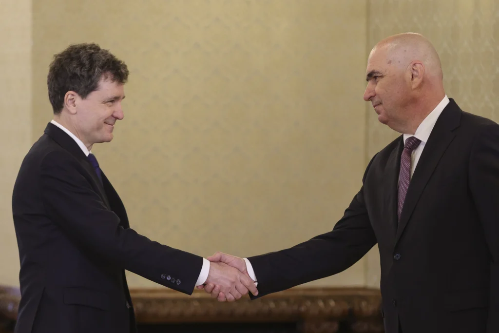 Revoluția începe cu un tehnocrat