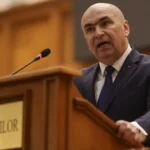 „Am venit să fac ce e necesar, nu ce e popular”. Bolojan își apără guvernarea și lovește în PSD și AUR: Românii vor pierde