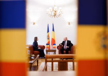 Traian Băsescu și-a redobândit cetățenia Republicii Moldova. Maia Sandu: Vă așteptăm acasă!
