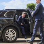 Nicușor Dan a vizitat la spital victimele dronei căzute la Galați. Familiile afectate vor primi ajutor financiar
