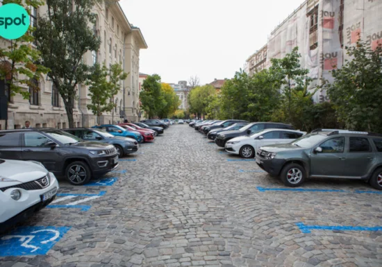 <span style="color:#990000;">Exclusiv</span> Cine a primit cele mai multe gratuități la parcare pentru jurnaliști, în București. Redacții cu sute de mașini privilegiate