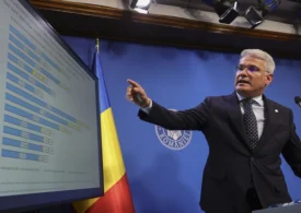 Noua lege a salarizării: Dispar 87 de sporuri. 44% din bugetari rămân cu salariile actuale, ceilalți vor primi majorări. Salariile judecătorilor, mult peste grilă