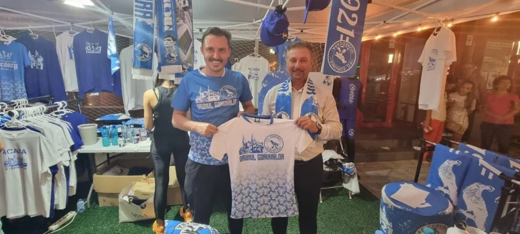 Familia Klein, despre schimbarea denumirii stadionului din Hunedoara: Nu am cerut retragerea numelui Michael Klein, ci respectarea drepturilor legale