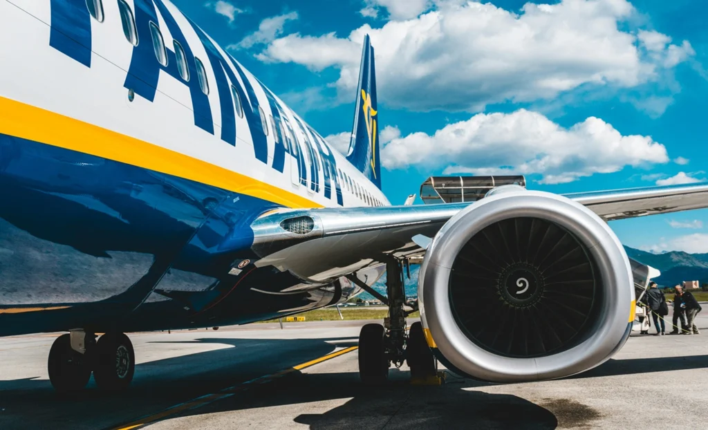 Ryanair nu se teme de o criză de kerosen, dar avertizează că s-ar putea scumpi biletele