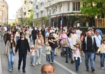 Străzi Deschise pe Calea Victoriei: mașini de epocă, tradiții chinezești și tur ghidat în weekend
