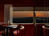 Noul Orient Express va circula pe ruta Roma-Istanbul, cu opriri la Brașov și Sinaia. Cum arată trenul de lux (Galerie foto)