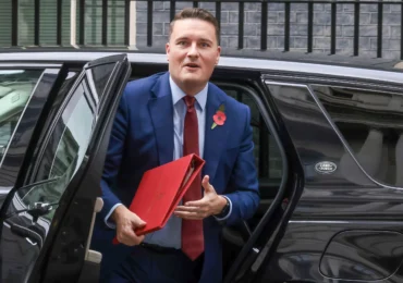 Ministrul britanic al Sănătății, potențial rival al lui Keir Starmer, și-a anunțat demisia