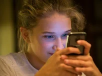 Ce au descoperit copiii care n-au trăit într-o lume fără smartphone-uri când au stat 3 săptămâni fără ele