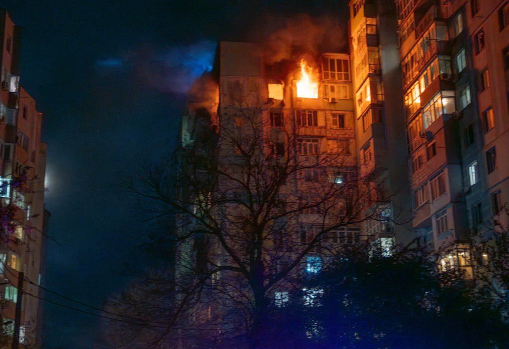 Ziua 1528 Portul Tuapse, lovit a patra oară. Atacuri ucrainene și la 1.700 km în Rusia (Video) Rușii „atacă” psihologic. Kievul începe reforma armatei