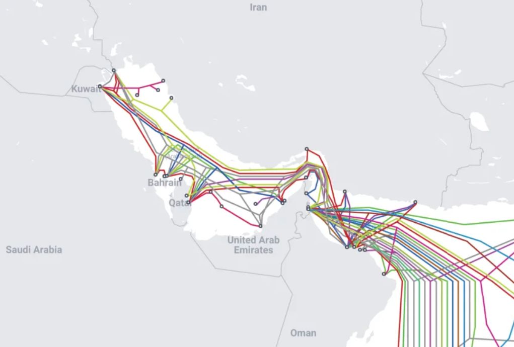 Noua țintă a Iranului: cablurile submarine de internet din Ormuz, infrastructura invizibilă care poate lovi economia globală