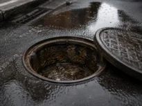 Monștrii din canalizare care sufocă marile orașe. Cum luptă cercetătorii cu fatbergurile