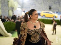 O indiancă miliardară a atras toate privirile la Met Gala 2026. A purtat un colier de 15 milioane de dolari